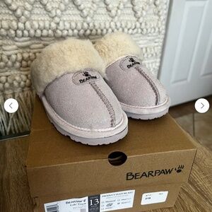 Bearpaw NWT pink slippers Toddler